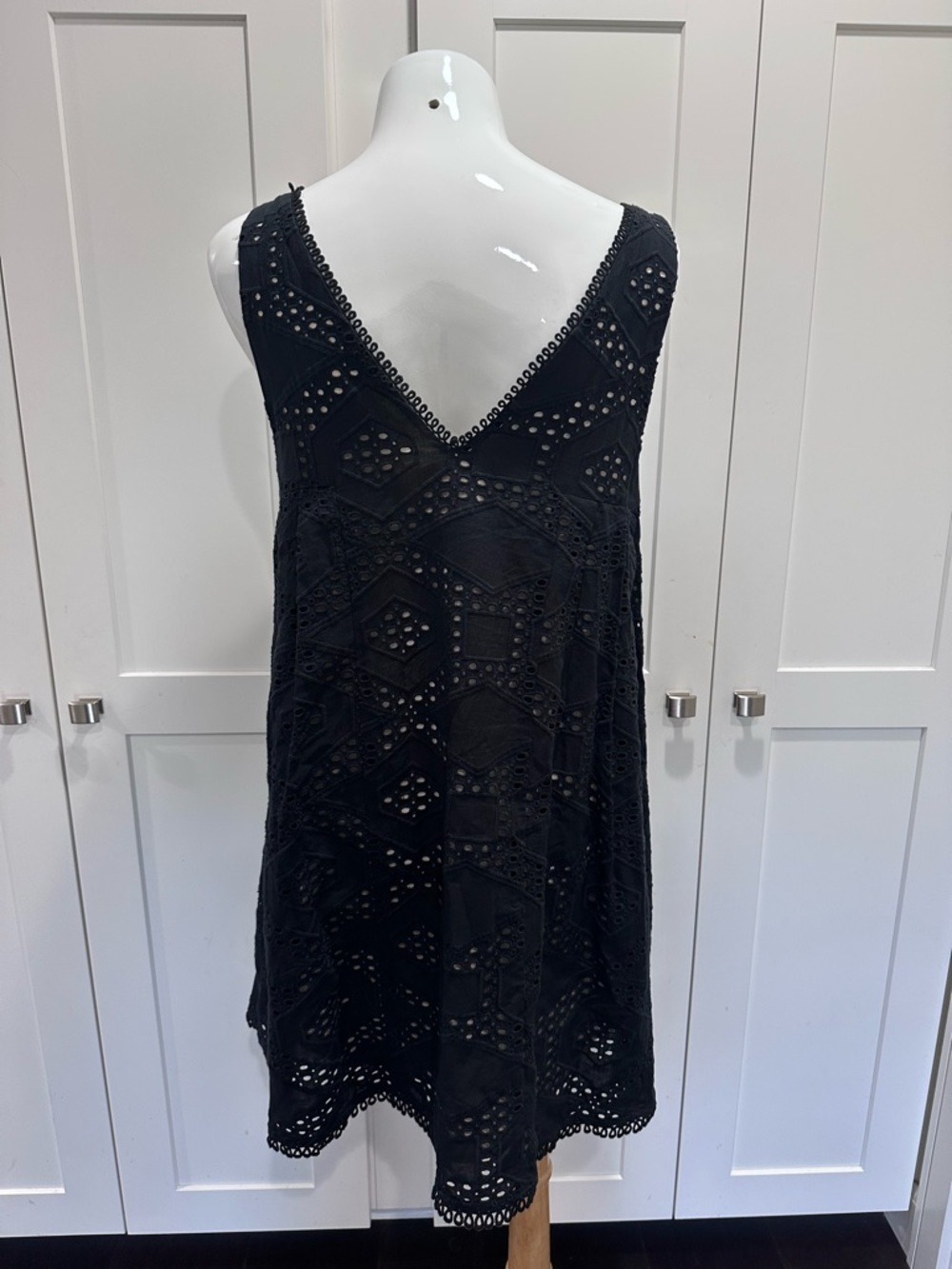 Anthropologie Maeve Black Eyelet V-Neck Dress - Picture 6 of 7